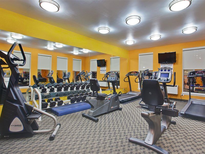 Days Inn & Suites By Wyndham Moncton Eksteriør bilde